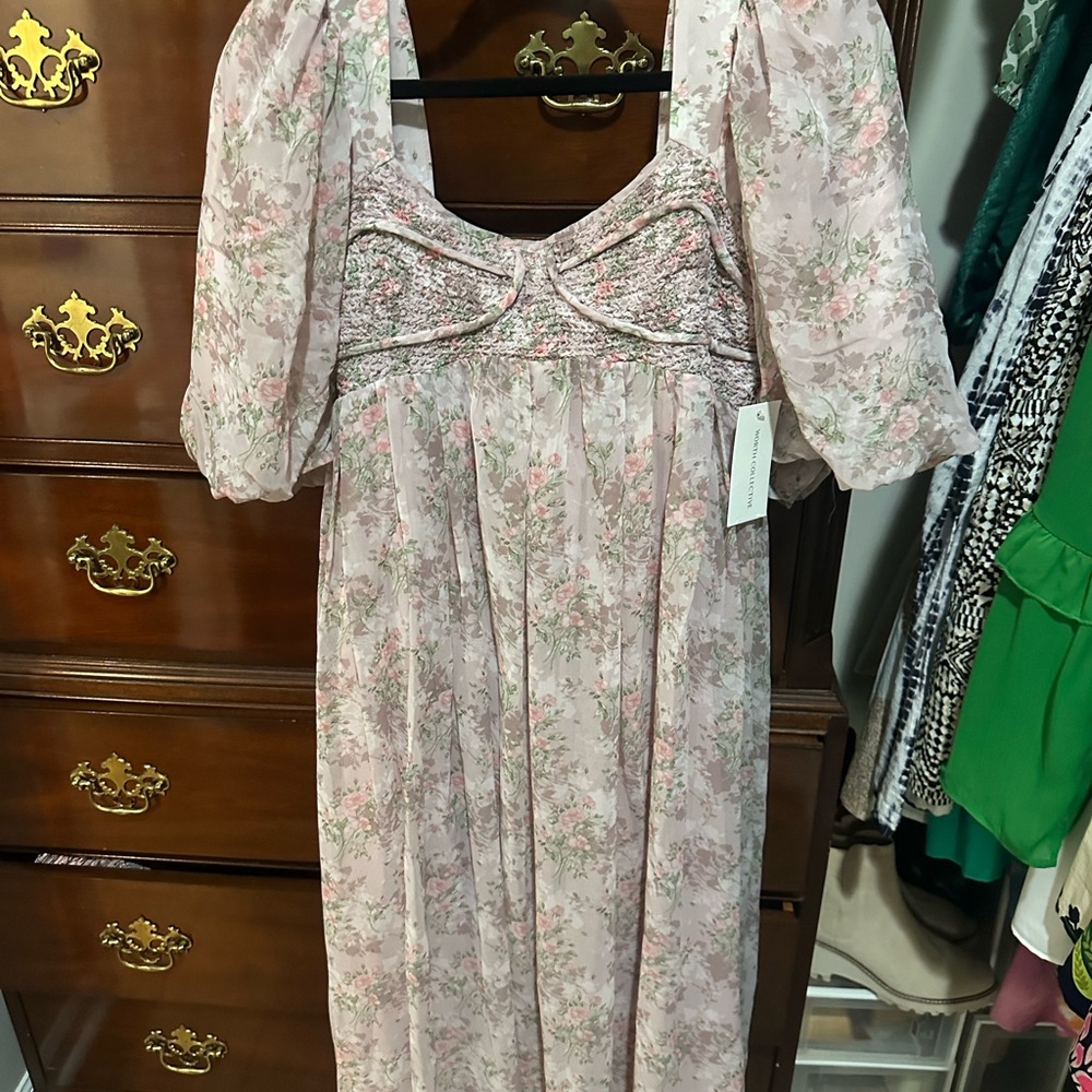 Worth Collective Maxi